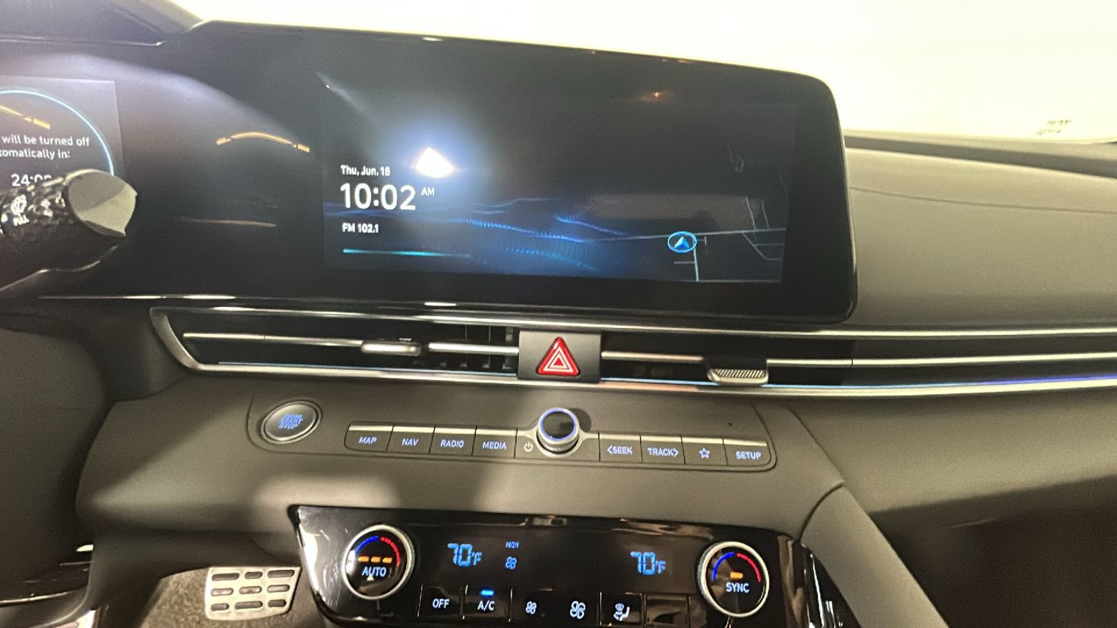 Certified 2025 Hyundai Elantra SEL FWD image 23