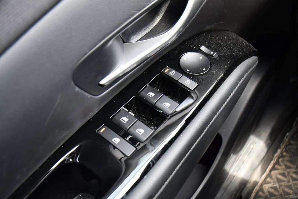 Used 2025 Hyundai Santa Cruz Limited image 23