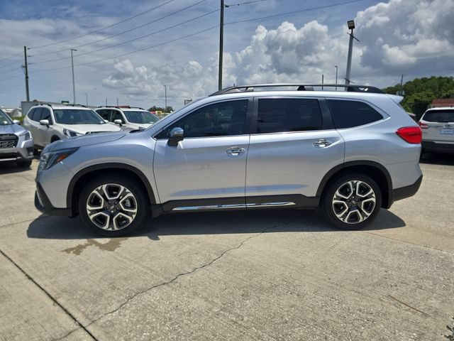 Used 2023 Subaru Ascent Touring AWD/4WD image 5