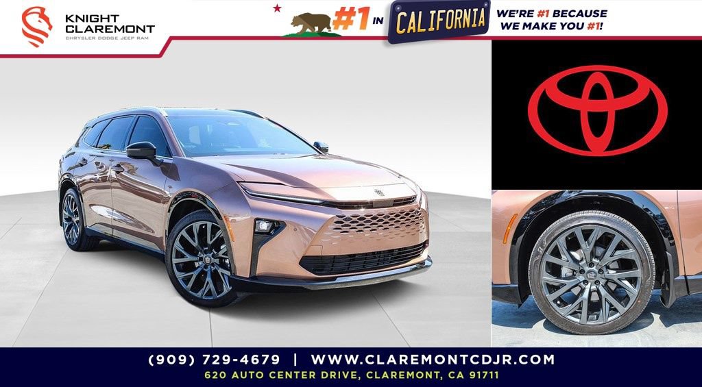 Used 2025 Toyota Crown Signia w/ Advanced Technology Package AWD/4WD image 1