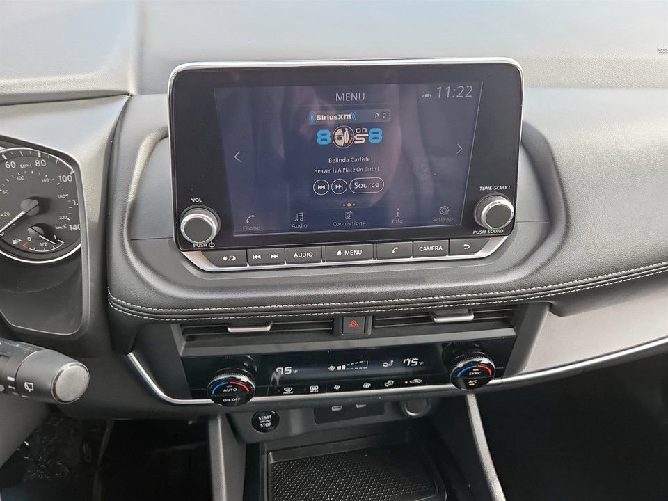 Used 2024 Nissan Rogue SV image 17