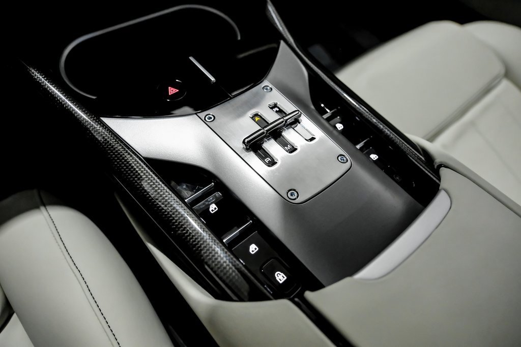 Used 2025 Ferrari Purosangue image 21