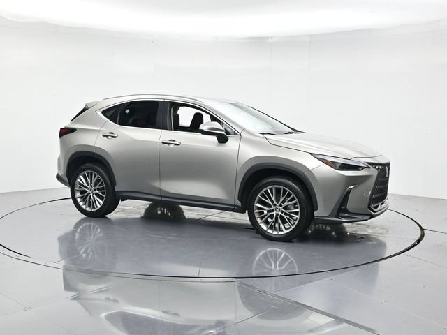 Used 2023 Lexus NX 350 AWD image 3