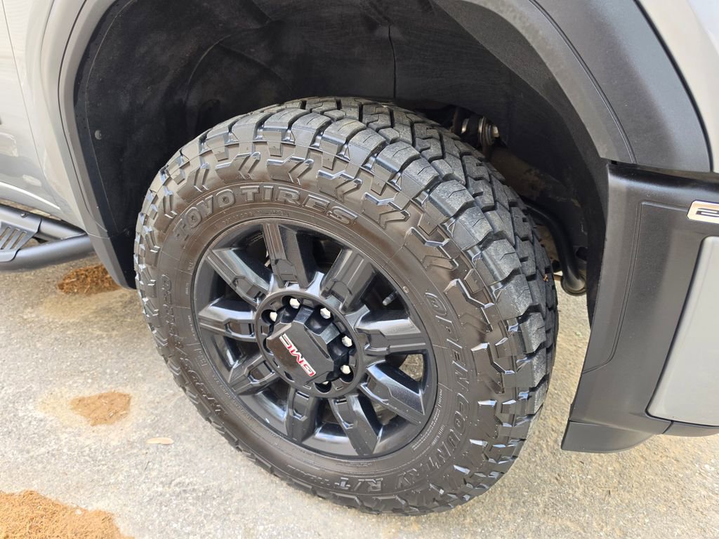 Used 2024 GMC Sierra 2500 AT4 w/ AT4 Preferred Package image 64