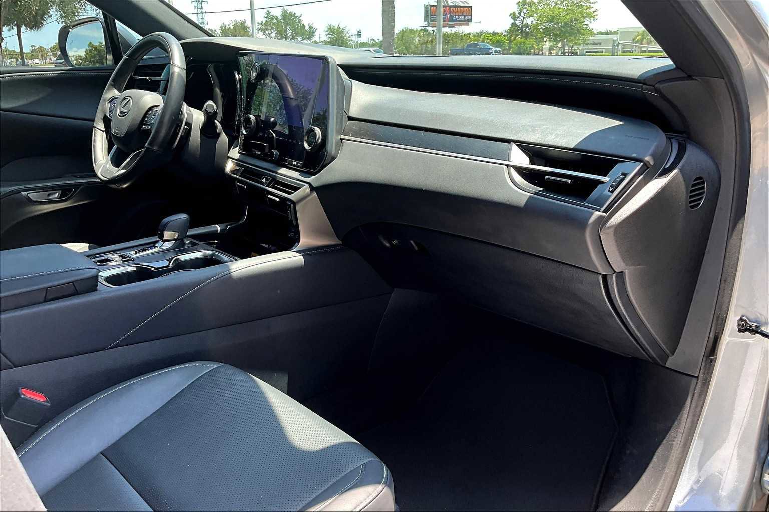 Used 2023 Lexus RX 350 Premium w/ Accessory Package (Z1) image 36