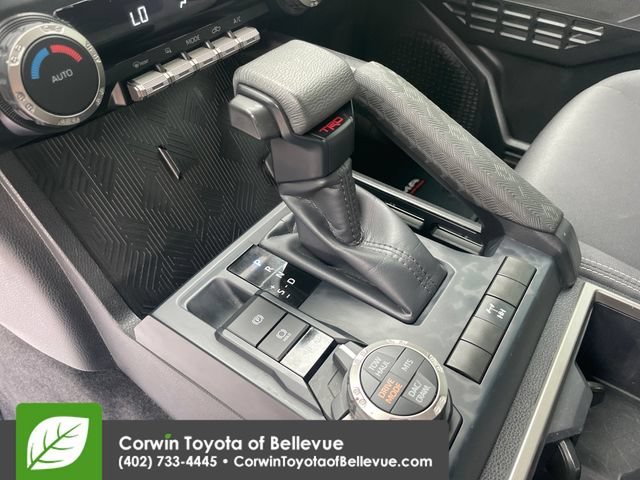 Used 2025 Toyota Tacoma TRD Off-Road AWD/4WD image 44