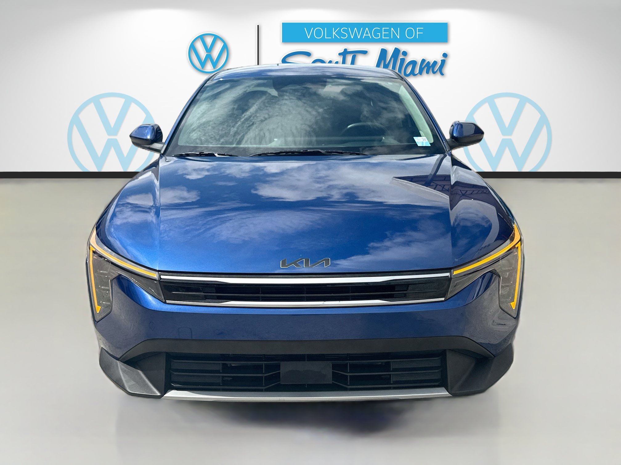 Used 2025 Kia K4 EX FWD image 2