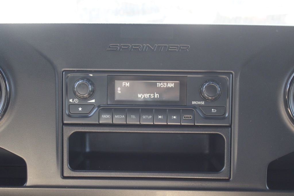 Used 2022 Mercedes-Benz Sprinter 1500 image 53