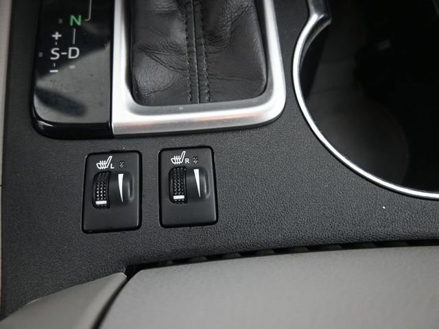 Used 2015 Toyota Highlander XLE image 9