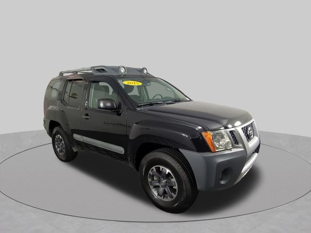 Used 2015 Nissan Xterra PRO-4X w/ Nevada Tow Package AWD/4WD image 12