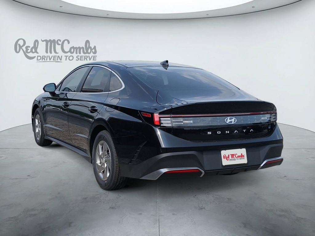 New 2026 Hyundai Sonata SE FWD image 3