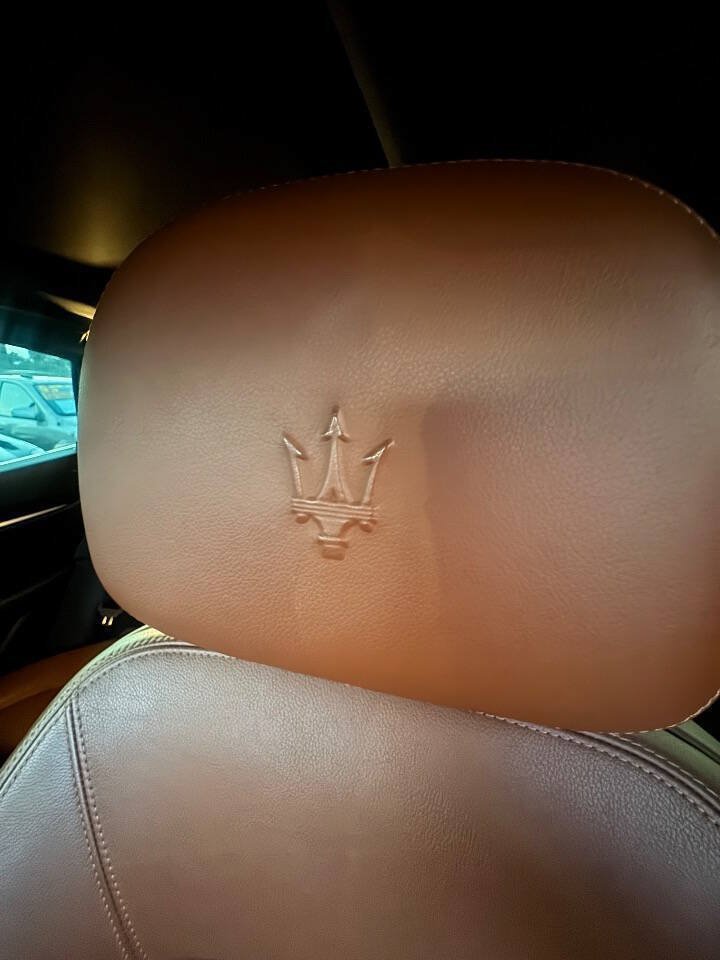 Used 2018 Maserati Levante S AWD/4WD image 21