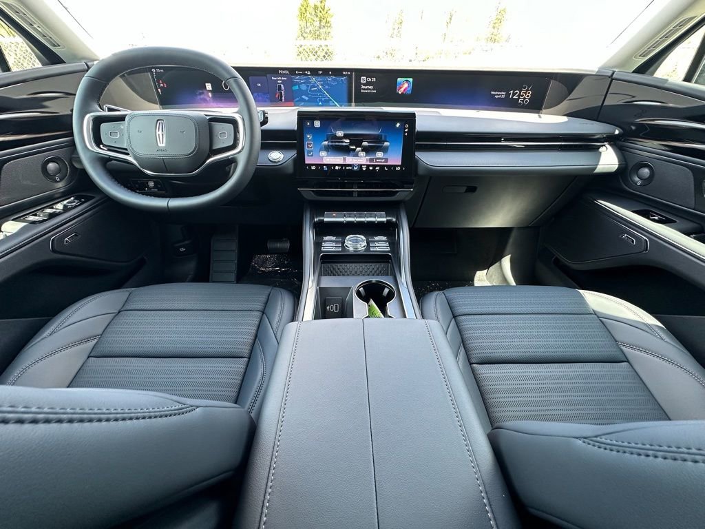 New 2026 Lincoln Nautilus Reserve w/ Jet Appearance Package AWD/4WD image 21