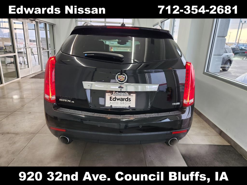 Used 2015 Cadillac SRX Luxury image 6