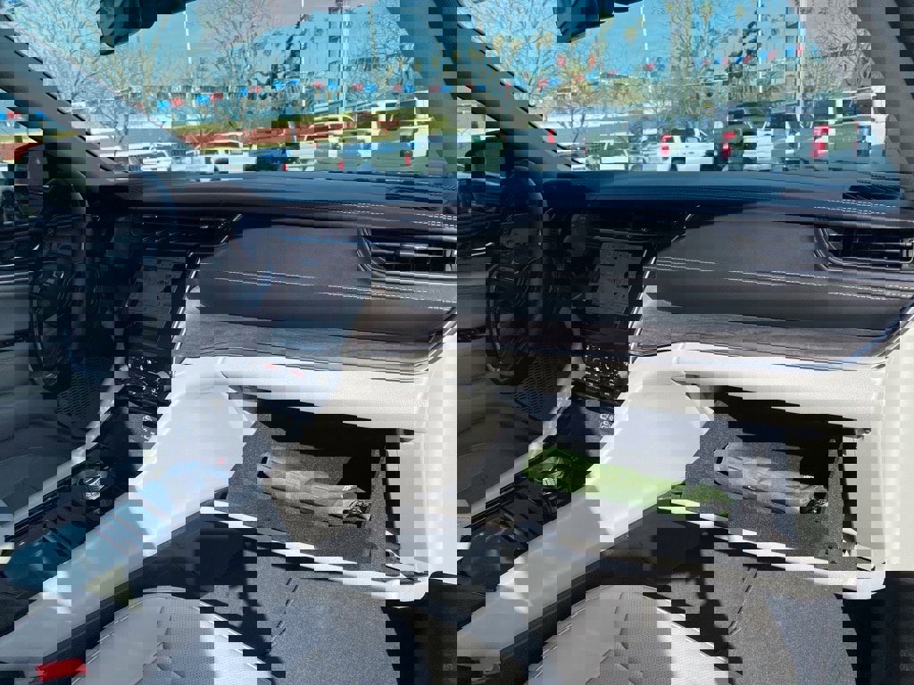 Used 2022 Jeep Grand Cherokee Overland image 21