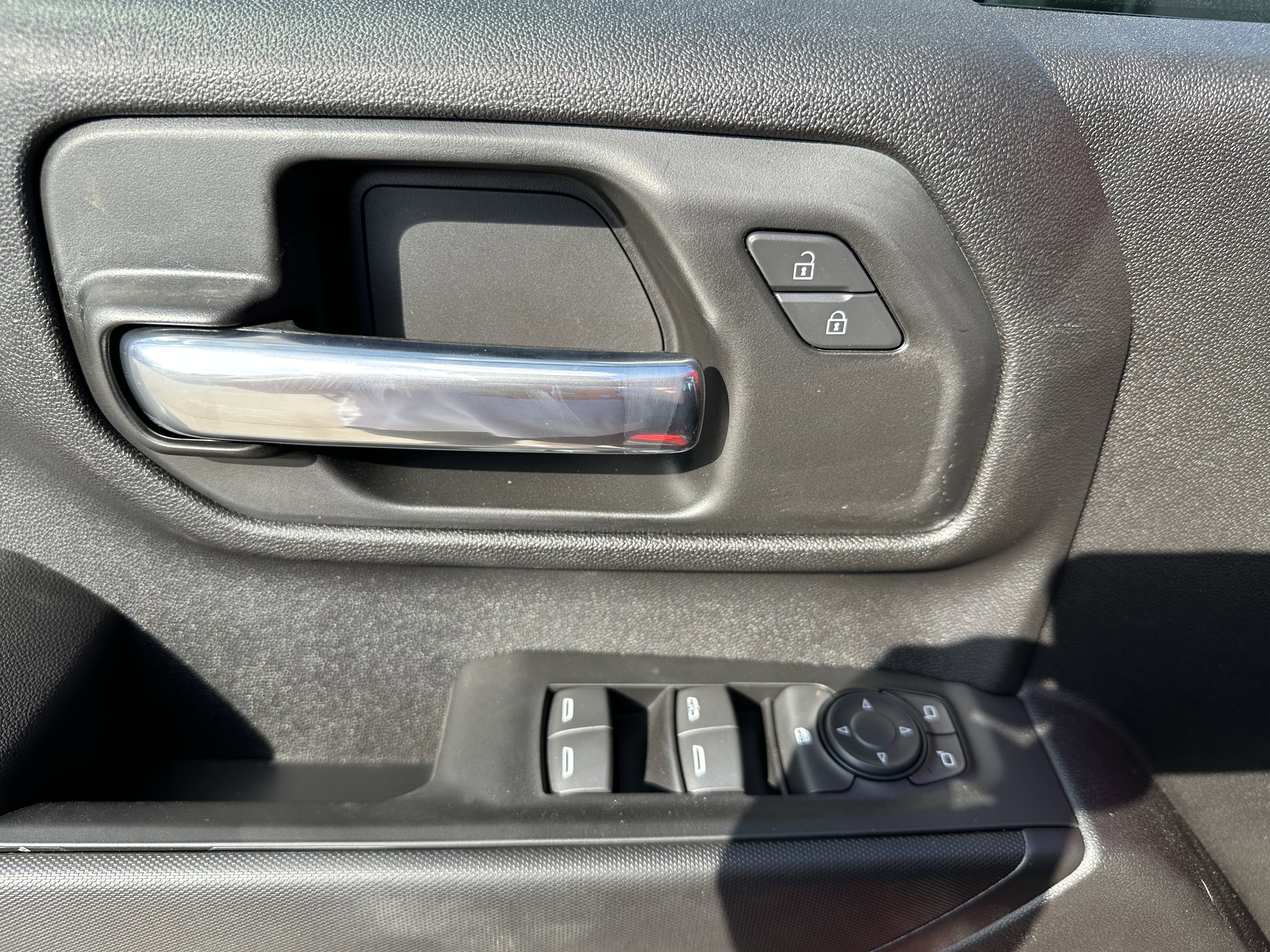 New 2026 Chevrolet Silverado 2500 Custom w/ Custom Convenience Package image 17