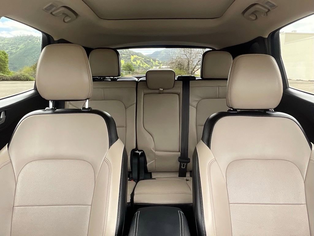 Used 2020 Ford Escape Titanium w/ Titanium Premium Package 2.0 image 35