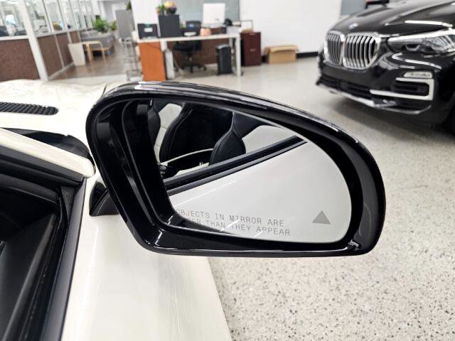 Used 2018 Mercedes-Benz AMG GT Roadster image 32