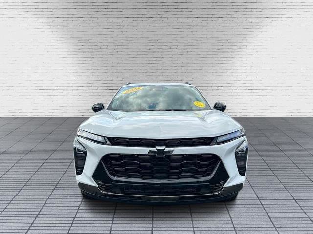 New 2025 Chevrolet Trax ACTIV image 3