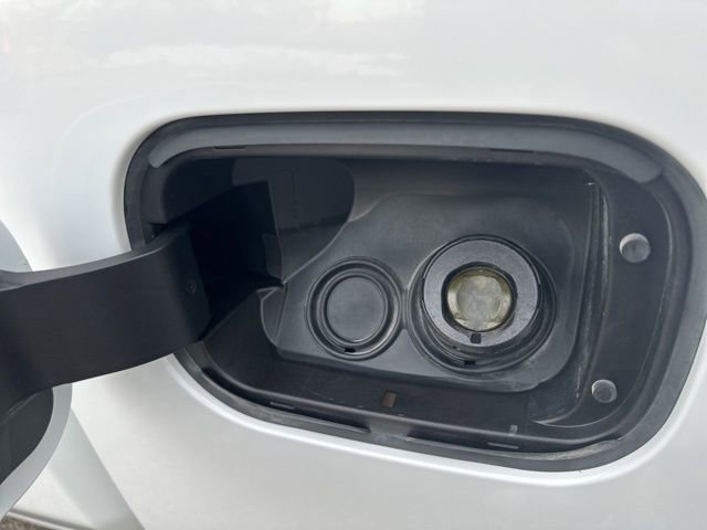 Used 2025 Chevrolet Silverado 2500 W/T w/ WT Convenience Package image 16