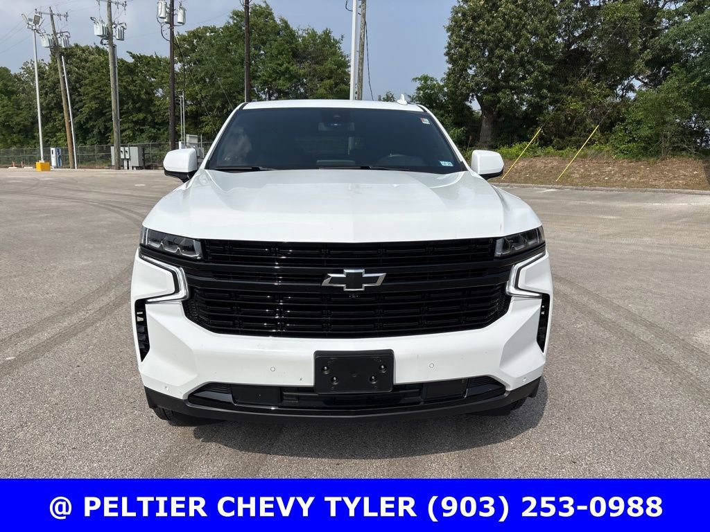 Used 2024 Chevrolet Tahoe RST w/ Luxury Package RWD image 2