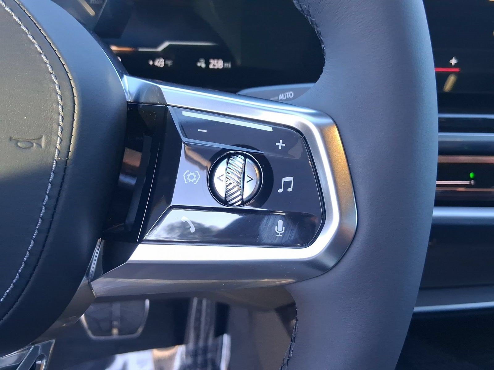 Used 2026 BMW i7 xDrive60 w/ Premium Package AWD/4WD image 15