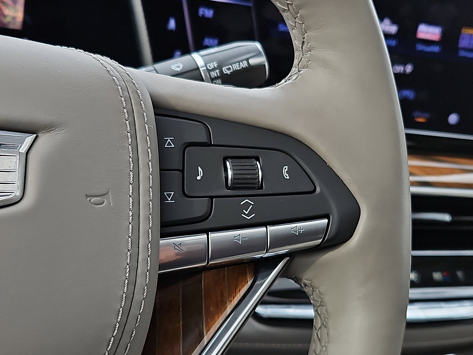 Certified 2024 Cadillac Escalade Sport Platinum image 24