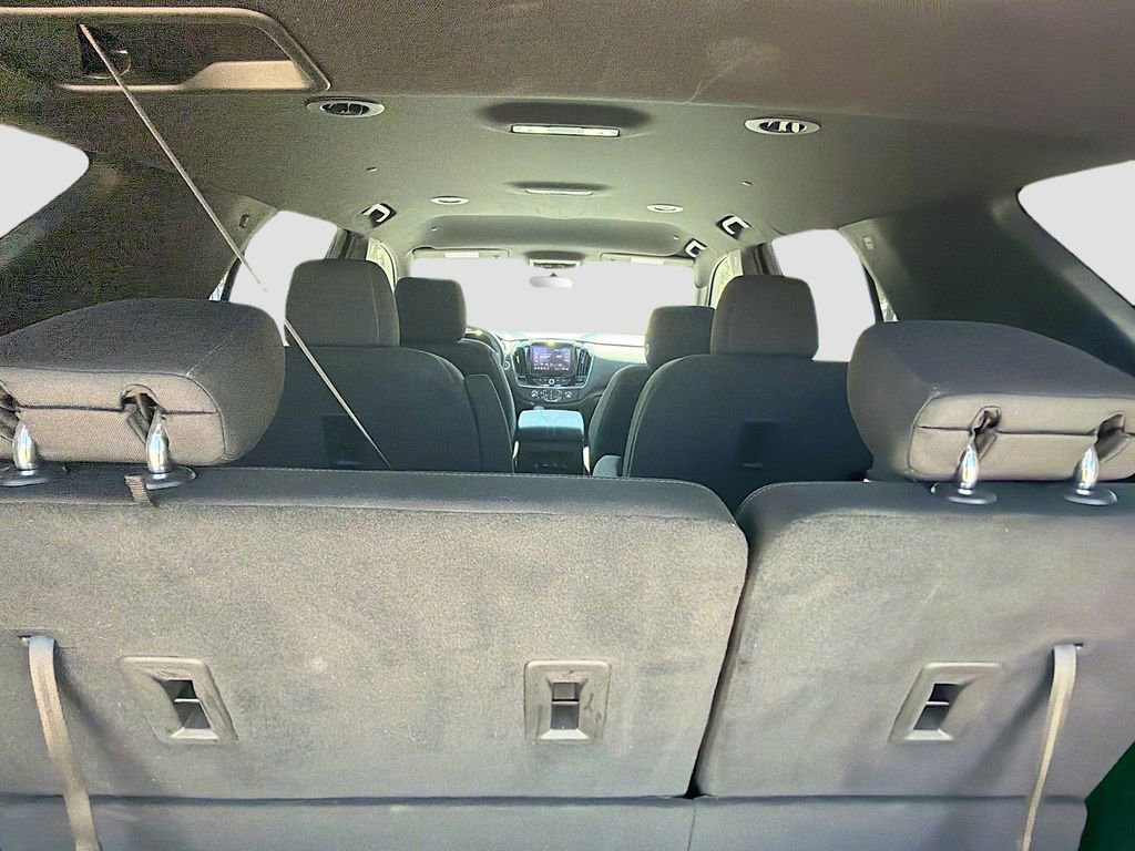 Used 2023 Chevrolet Traverse LT image 26