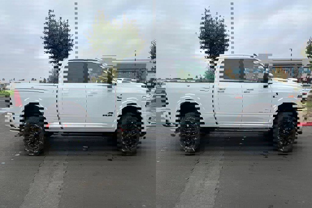 New 2026 RAM 2500 Limited image 3