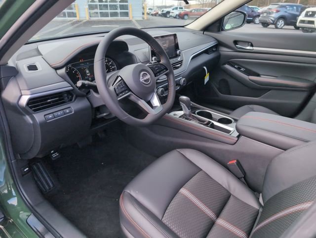 New 2025 Nissan Altima 2.5 SR image 14