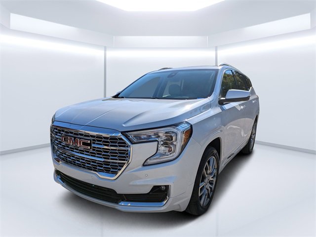 Used 2023 GMC Terrain Denali image 7
