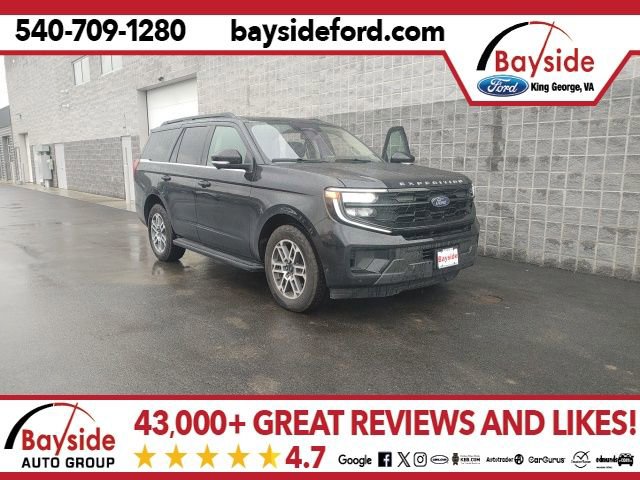 Used 2025 Ford Expedition Active image 1