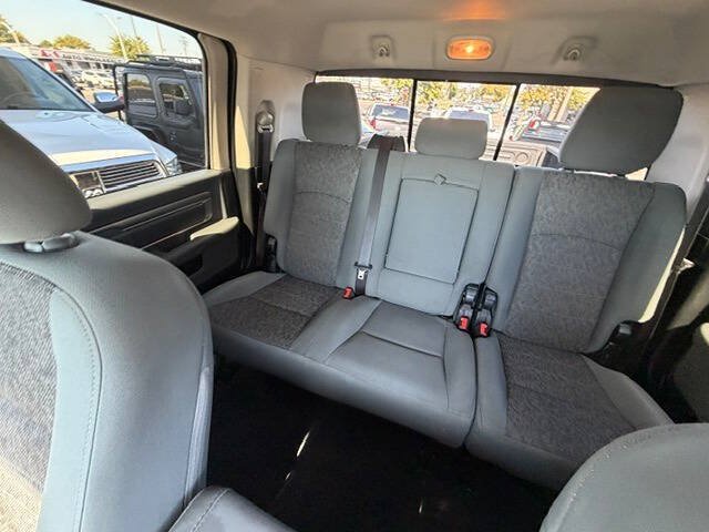 Used 2016 RAM 3500 Big Horn AWD/4WD image 18