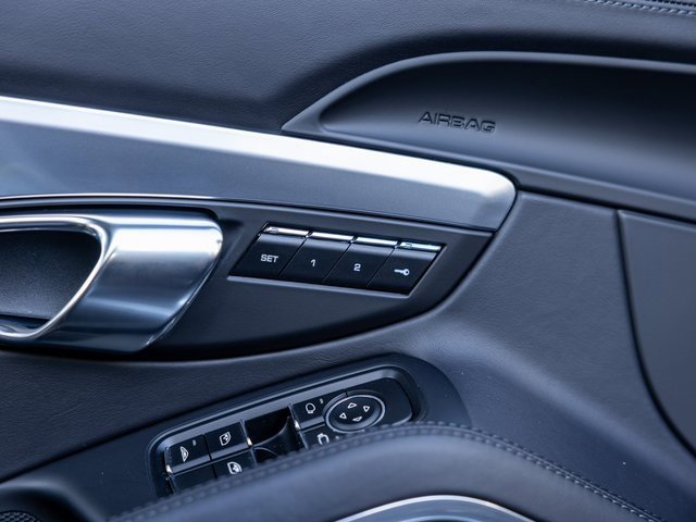 Certified 2017 Porsche 911 Turbo image 43