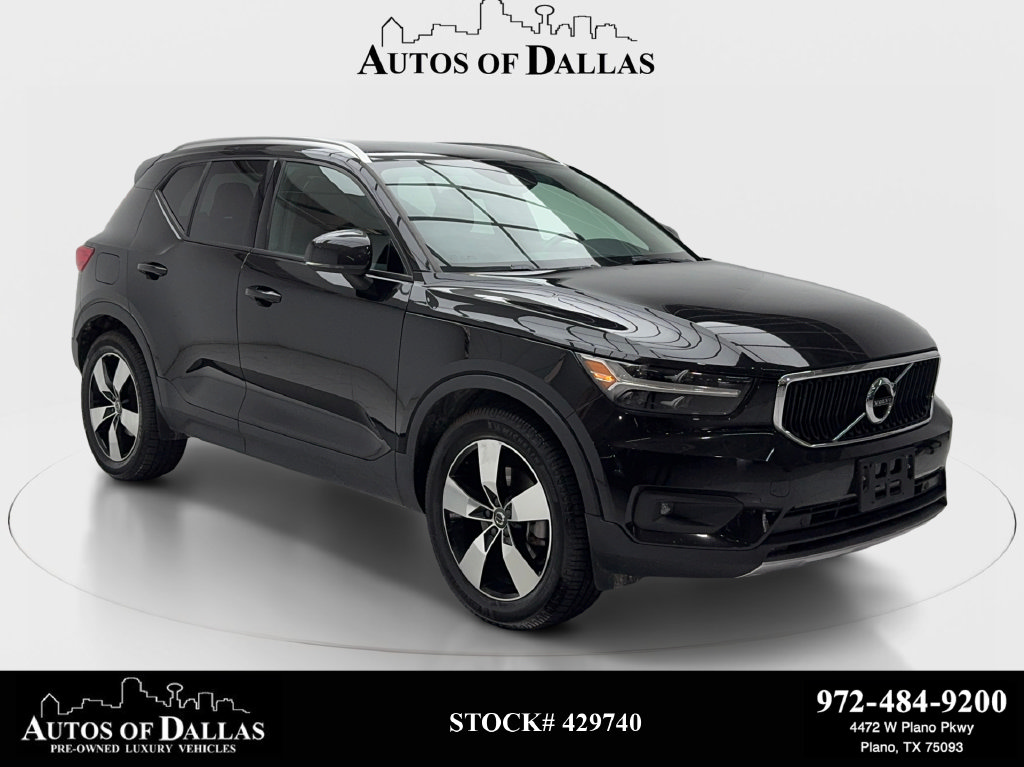 Used 2021 Volvo XC40 T5 Momentum w/ Premium Package