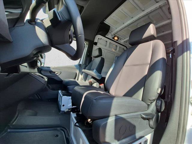 New 2025 Mercedes-Benz Sprinter 2500 image 4