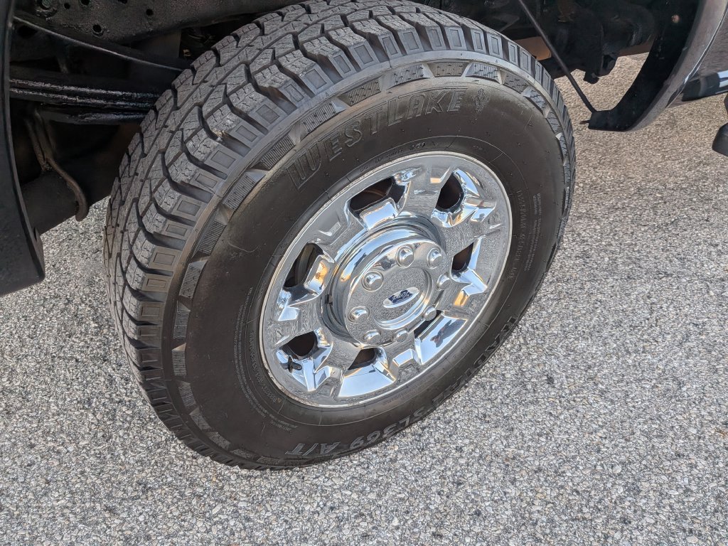 Used 2012 Ford F350 Lariat w/ Lariat Ultimate Pkg AWD/4WD image 10