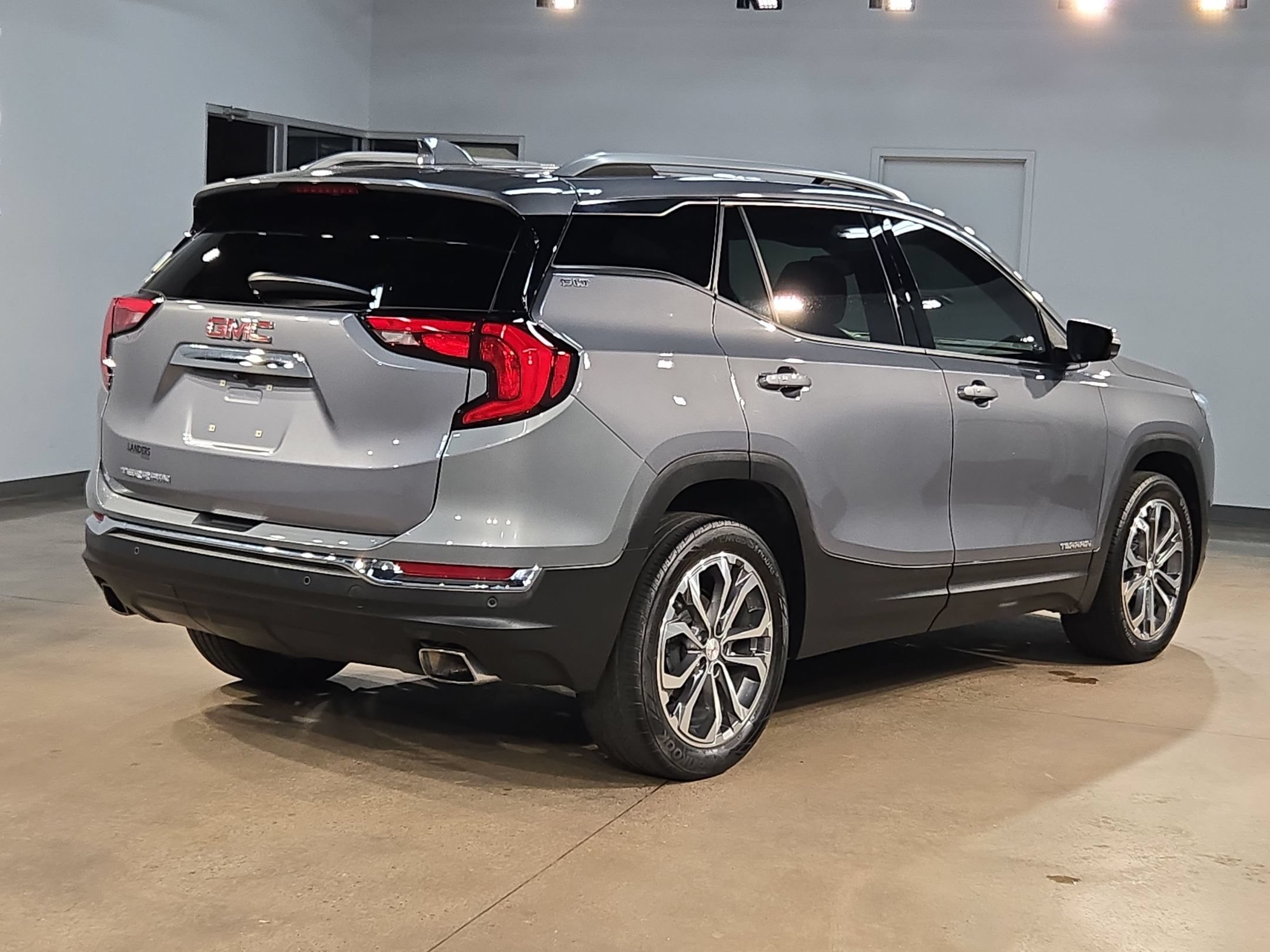 Used 2020 GMC Terrain SLT w/ Preferred Package FWD image 7