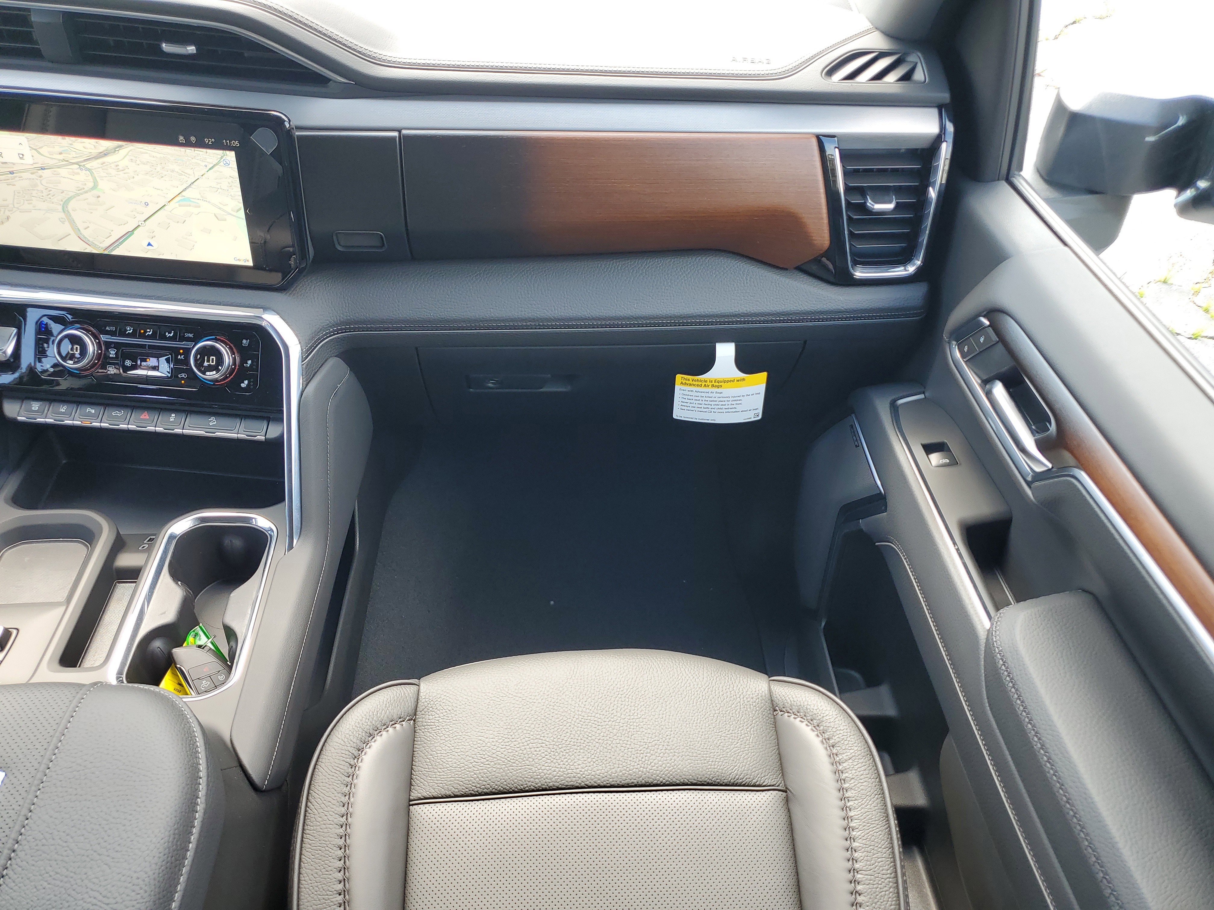 New 2025 GMC Sierra 2500 Denali image 17