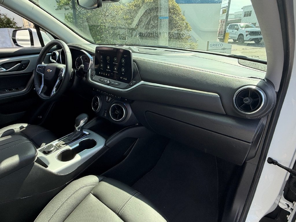 Certified 2024 Chevrolet Blazer LT w/ LPO, Sport Package FWD image 19