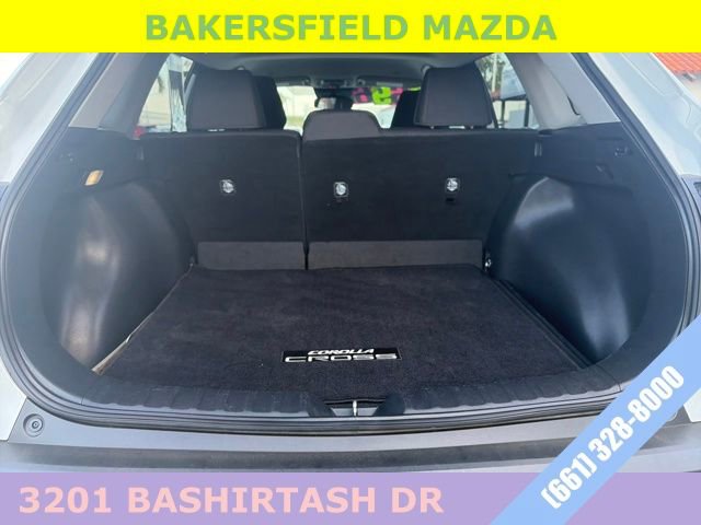 Used 2024 Toyota Corolla Cross LE AWD/4WD image 17