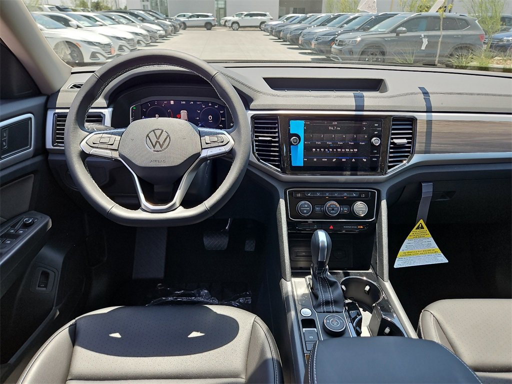 Used 2023 Volkswagen Atlas SEL image 17