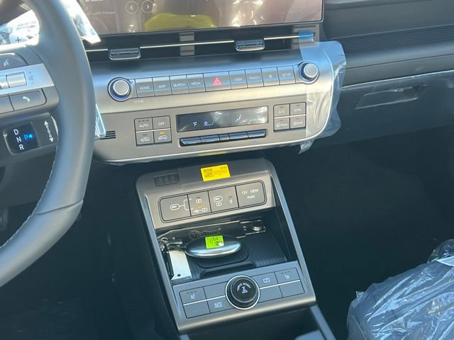 New 2026 Hyundai Kona SEL Premium image 16