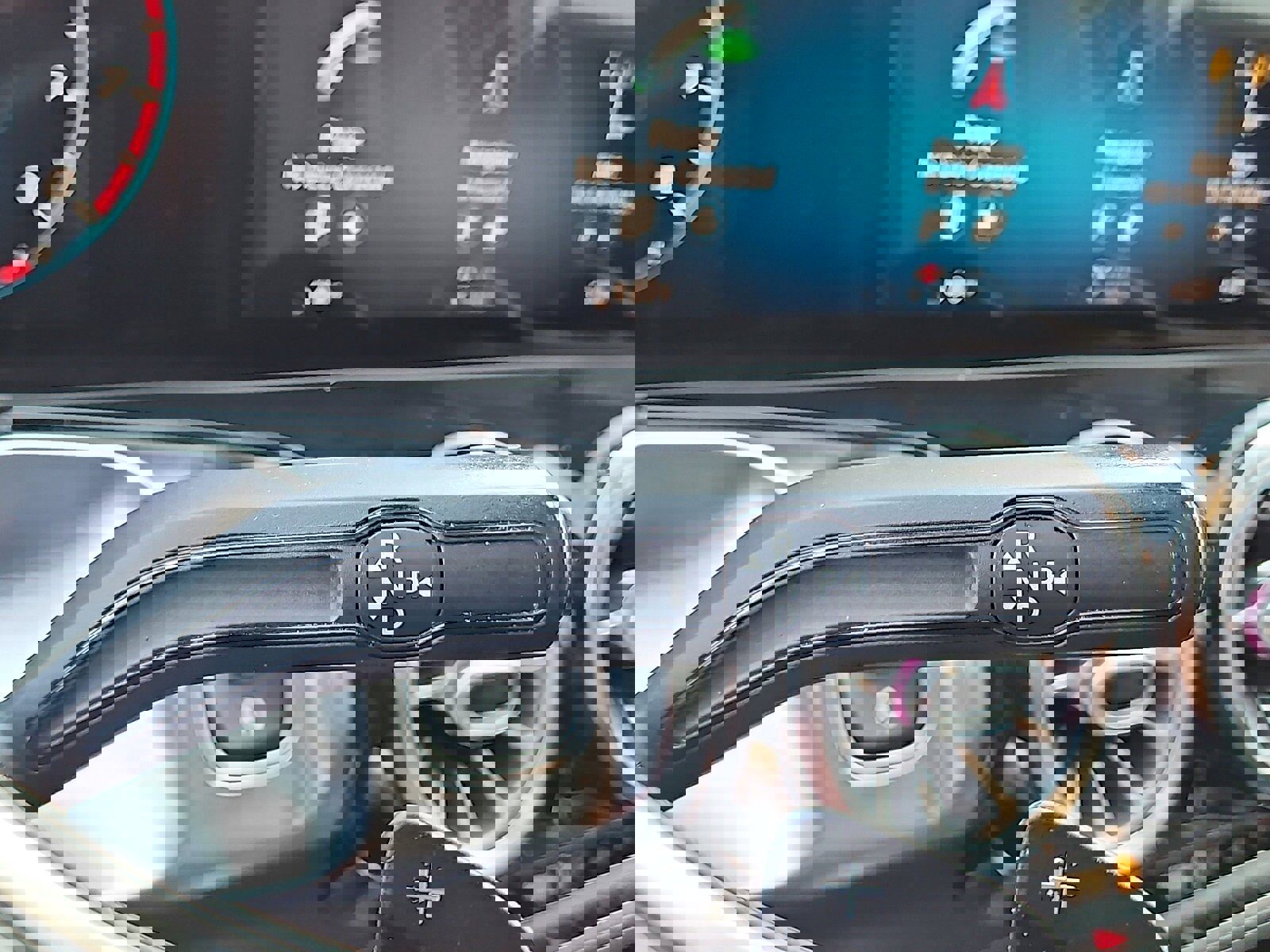 Used 2020 Mercedes-Benz GLB 250 4MATIC image 18