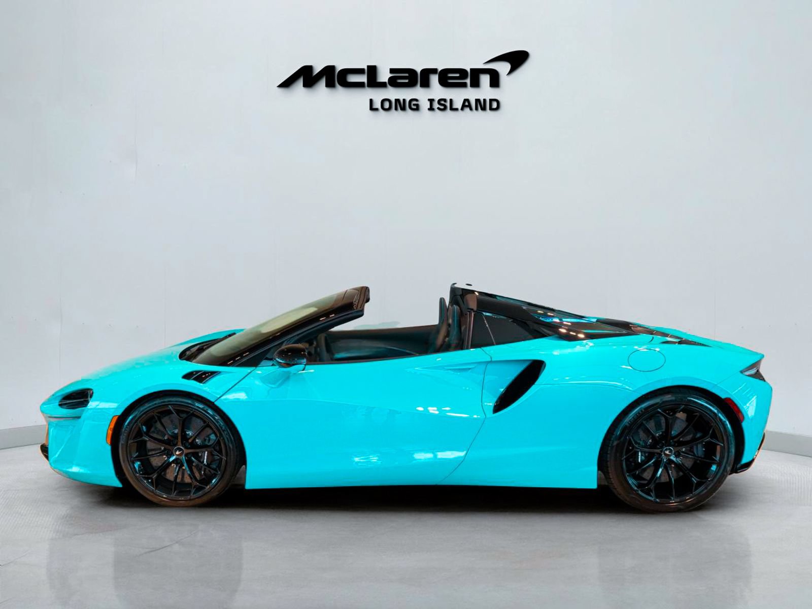 New 2026 McLaren Artura Spider RWD image 11