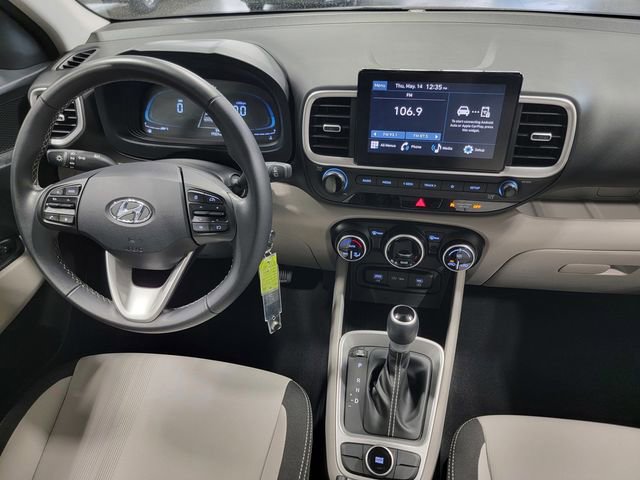 Used 2023 Hyundai Venue SEL w/ Cargo Package FWD image 29