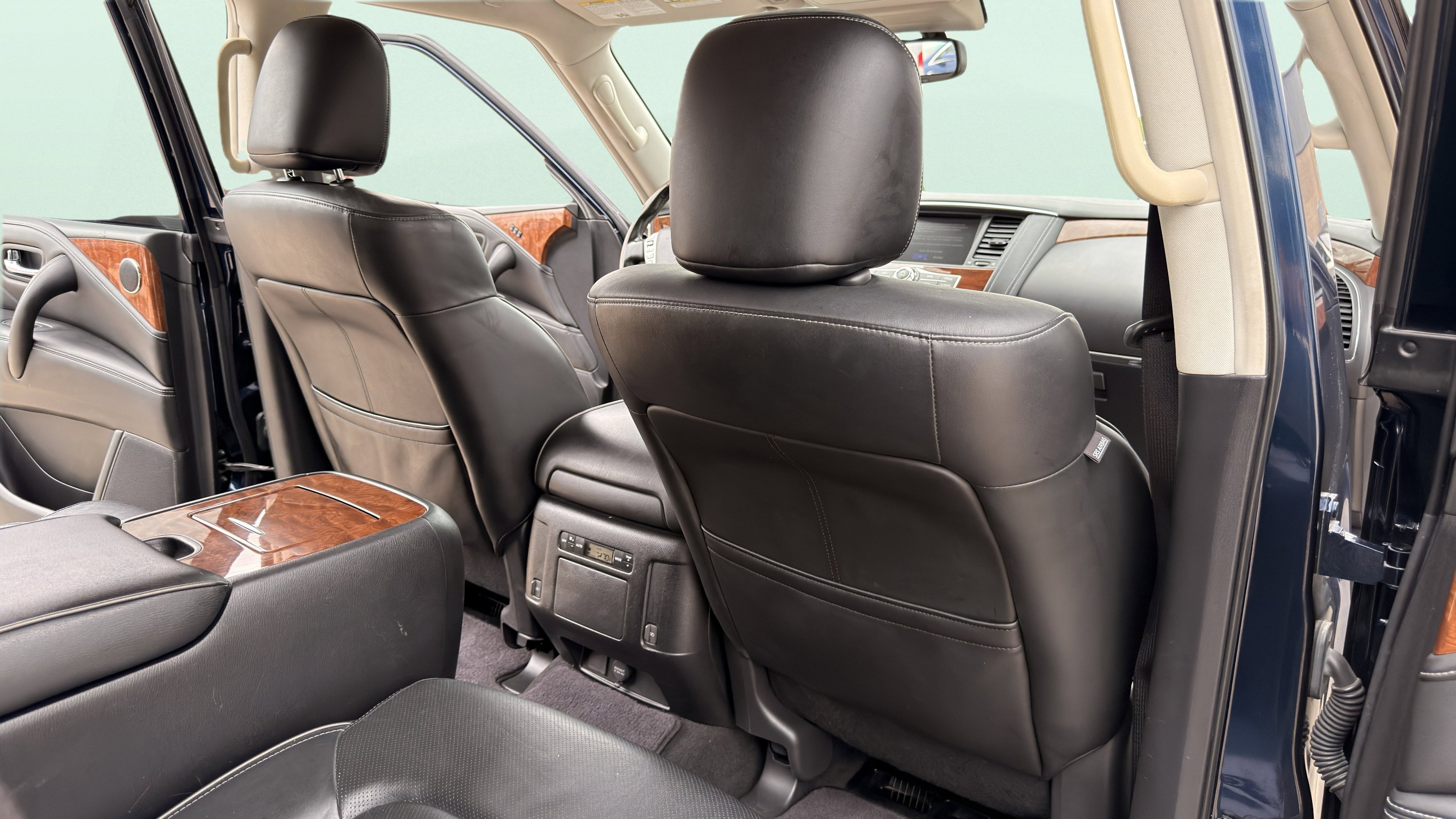 Used 2019 INFINITI QX80 Luxe RWD image 36
