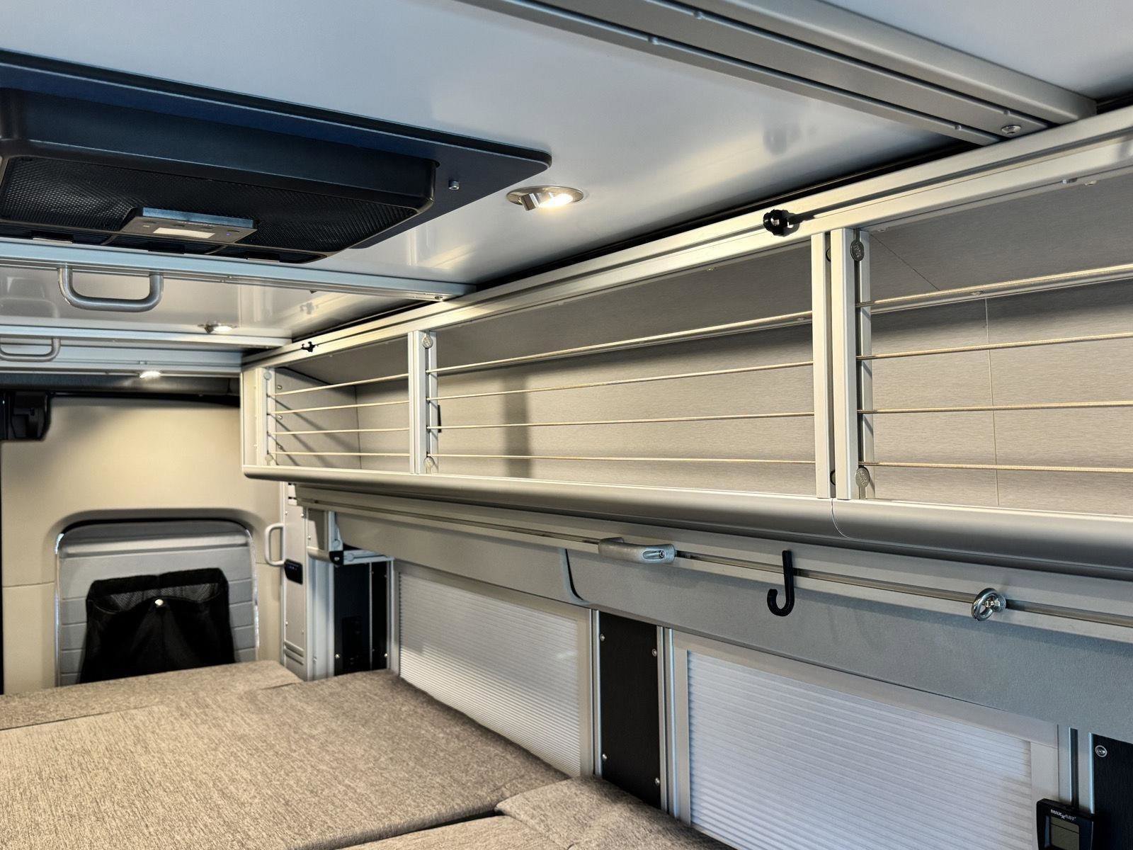 Used 2023 Ford Transit 350 XLT image 29