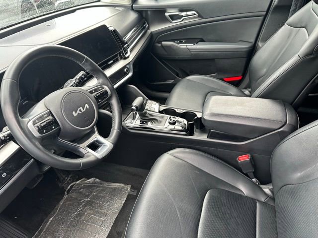 Used 2023 Kia Sportage EX image 12