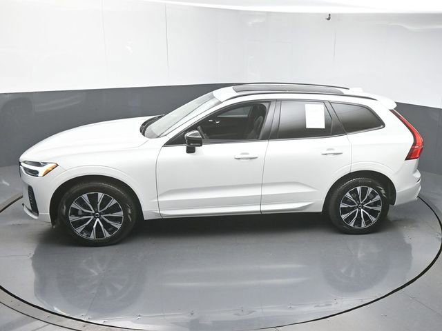 Used 2024 Volvo XC60 B5 Core image 46